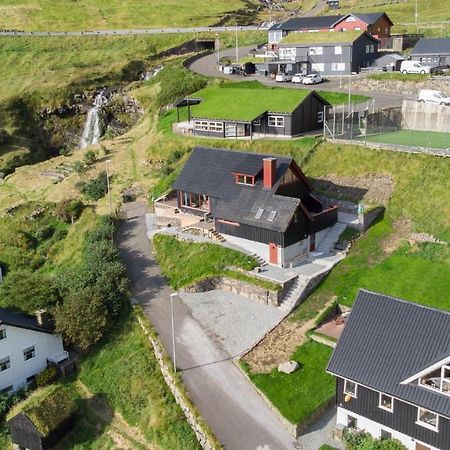 Idyllic Vacation Home With A Breathtaking View Bour エクステリア 写真