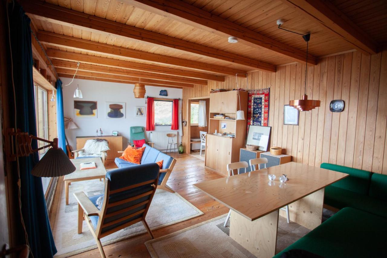 Idyllic Vacation Home With A Breathtaking View Bour エクステリア 写真