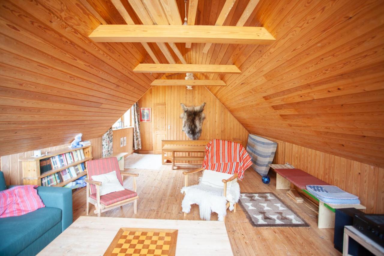 Idyllic Vacation Home With A Breathtaking View Bour エクステリア 写真