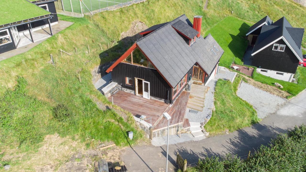 Idyllic Vacation Home With A Breathtaking View Bour エクステリア 写真